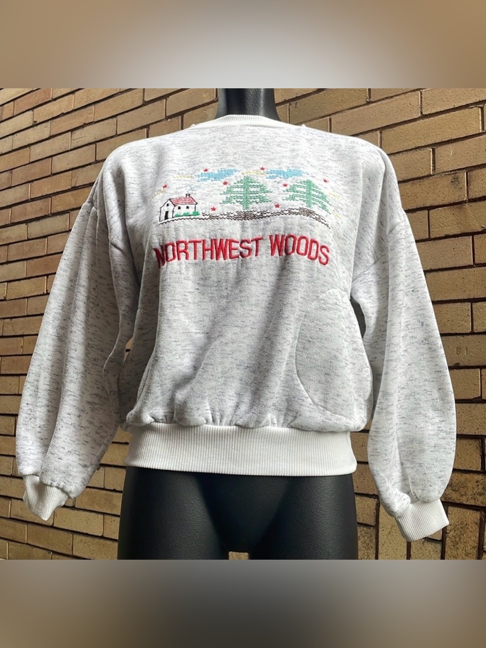 Vintage 80’s Gitano Limited Collection Northwest Woods Sweatshirt Size Medium